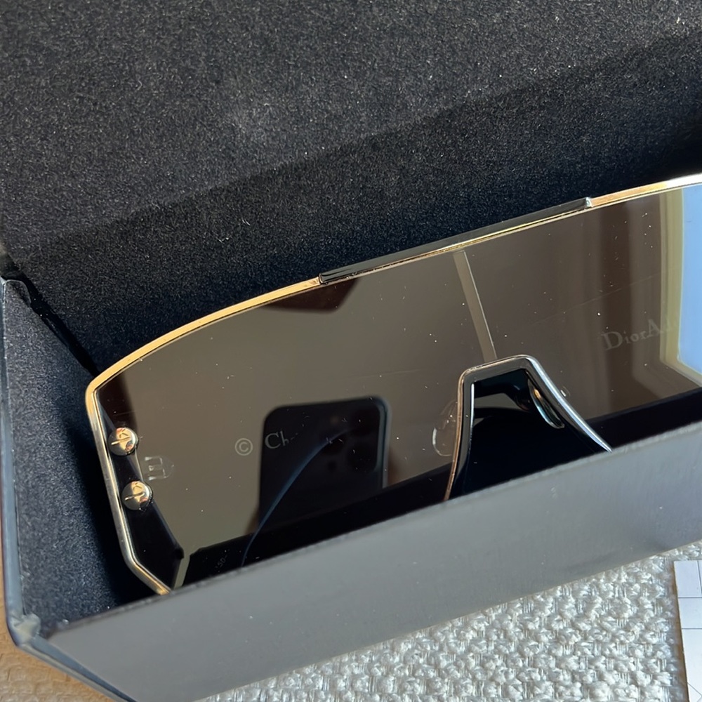 Dior Black and Gold Shield Sunglasses - Picture 6 of 9